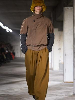 Dries Van Noten menswear осень-зима 2024 (101537-Dries- Van-Noten-Menswear-2024-10.jpg)